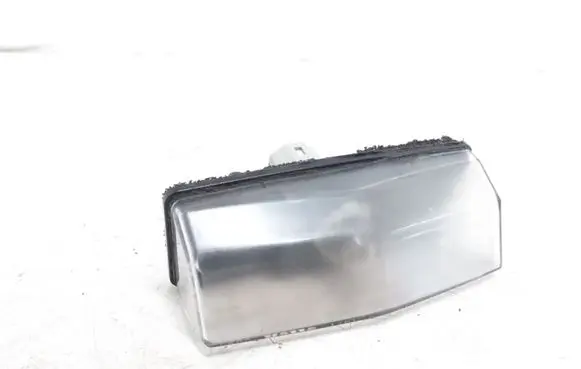 Toyota RAV 4 (XA40) Number plate light