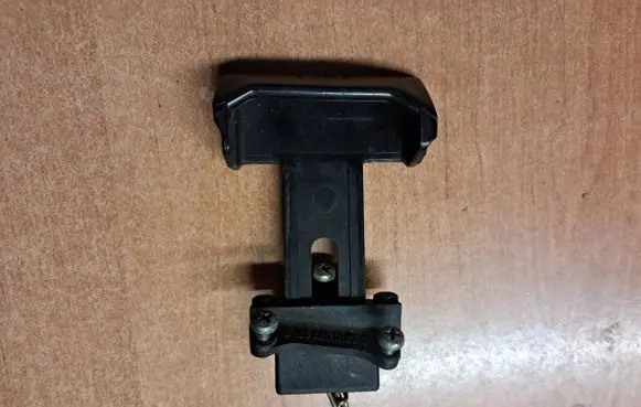 Mercedes-Benz S W126 Hand brake release handle 1264200177