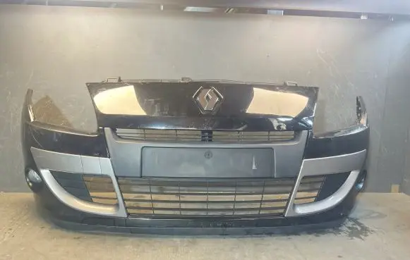 Renault Scenic III - Grand scenic III Front bumper 620363942R 622545401R 620363942