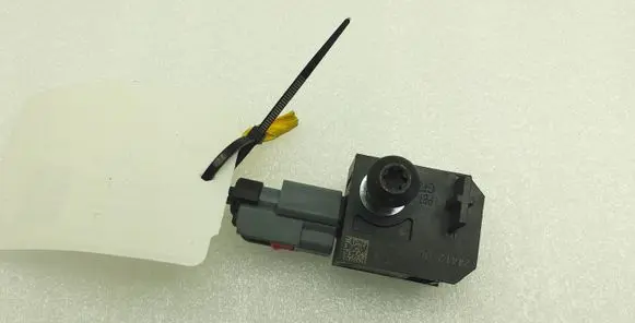 Chevrolet Cruze Airbag deployment crash/impact sensor 13502577
