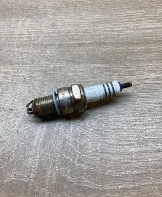 Volkswagen Sharan Spark plug 101000040AD