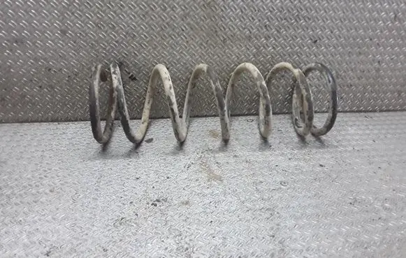 Jeep Cherokee Rear coil spring