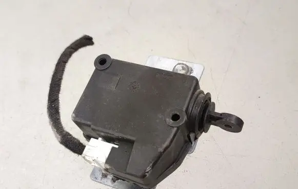 Mitsubishi Space Star Fuel tank cap lock motor 