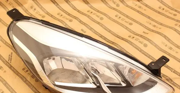 Ford Fiesta Headlight/headlamp H1bb-13w029-ae