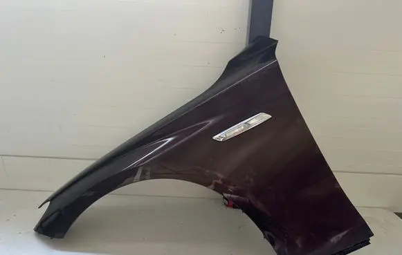 BMW 5 GT F07 Fender 