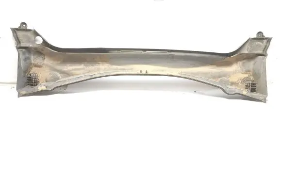 BMW X2 F39 Wiper trim 7429612 10808611