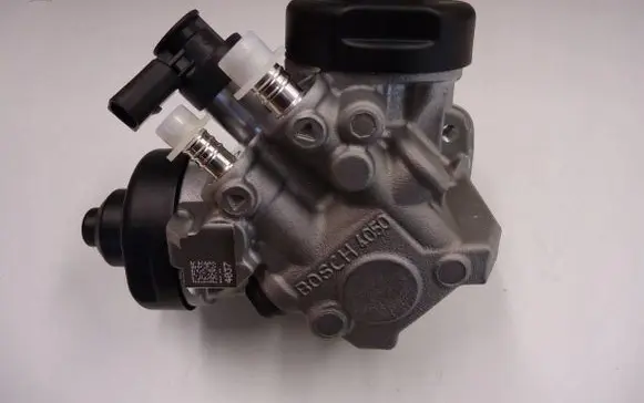 Audi A8 S8 D4 4H Mechanical fuel pump 0445010650 03170124 057130755AE