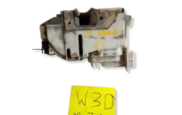 Volkswagen Golf III Front door lock 1H1837016A