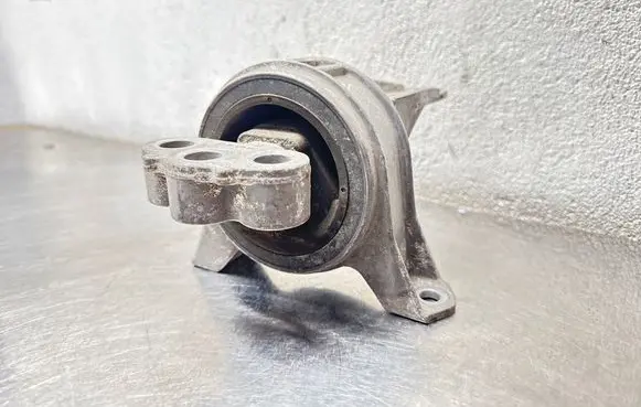 Opel Zafira A Engine mount bracket V05630 DCHH AL226