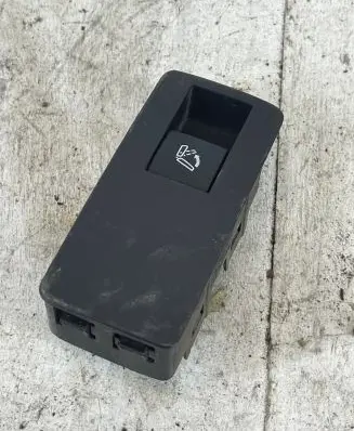Opel Astra J Seat control switch 13333631