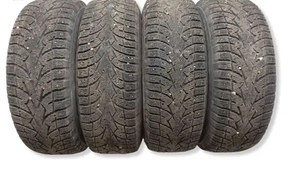 Nissan Navara D40 R16 winter/snow tires with studs TOYO 24570R16 OBSERVEG3ICE