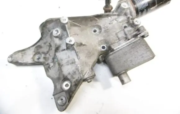 Skoda Octavia Mk2 (1Z) Engine mounting bracket 06J903143S