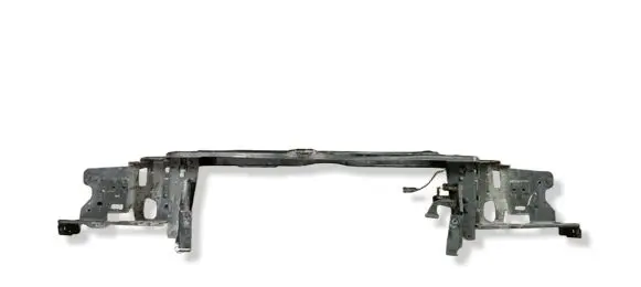 Volvo XC90 Radiator support slam panel bracket 