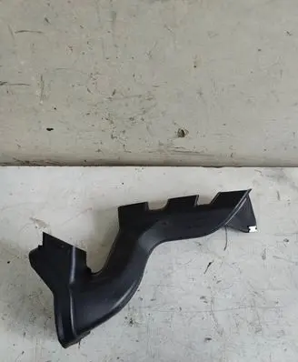 BMW 3 E90 E91 Cabin air duct channel 7078189