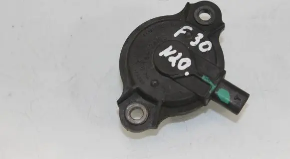 BMW 3 F30 F35 F31 Camshaft vanos timing valve 7598719
