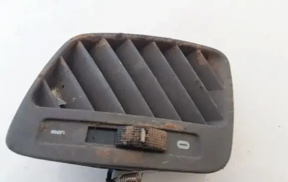 Audi A6 S6 C5 4B Dash center air vent grill 4B0819793