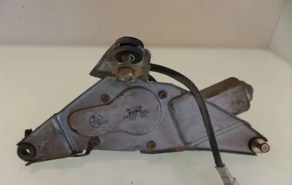Mazda 626 Rear window wiper motor 8491006672