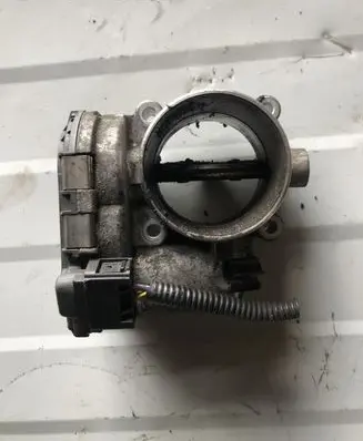 Volvo XC60 Throttle valve 31216665