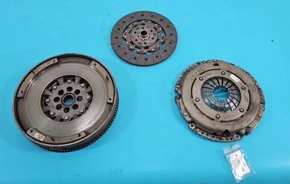 Opel Astra K Dual mass flywheel 55498479 IMPRK1503987