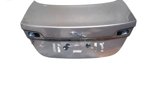 Jaguar XF X250 Tailgate/trunk/boot lid