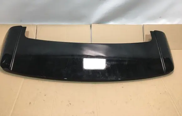 Toyota Yaris Cross Tailgate/trunk spoiler 
