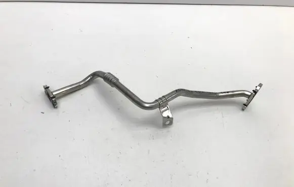 Volvo XC40 Turbo turbocharger oiling pipe/hose