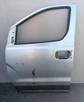 Hyundai H-1, Starex, Satellite Front door