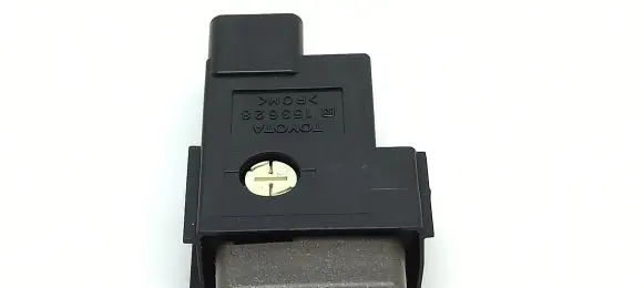 Lexus LS 430 Parking (PDC) sensor switch 153628 6281D09