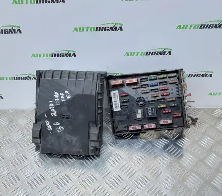 Volkswagen PASSAT B6 Fuse module 3C0937125