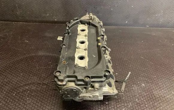 Engine head