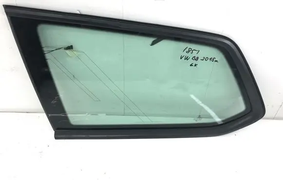 Volkswagen PASSAT B8 Rear side window 3G9845297BP
