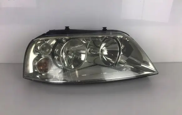 Volkswagen Sharan Headlight/headlamp 1305239199