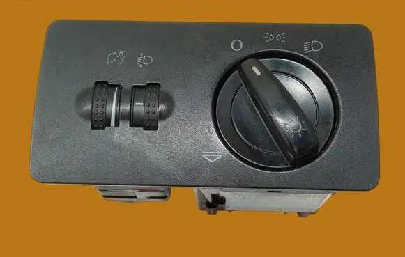 Skoda Fabia Mk1 (6Y) Light switch 6Y1941531M