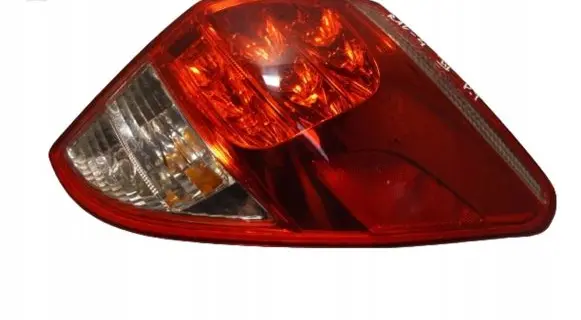 Toyota RAV 4 (XA30) Rear/tail lights