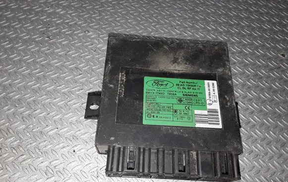 Ford Focus Comfort/convenience module 98AG15K600DB 5WK47240D