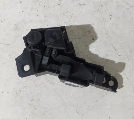 BMW 5 F10 F11 Glove box lock 1600086