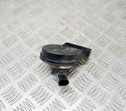Volkswagen PASSAT B8 Horn signal 7N0951223A