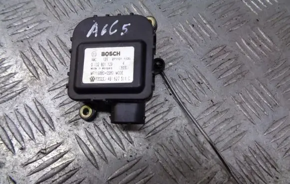 Audi A6 S6 C5 4B A/C air flow flap actuator/motor 0132801129