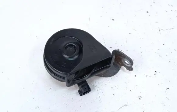 Opel Zafira C Horn signal 13409131