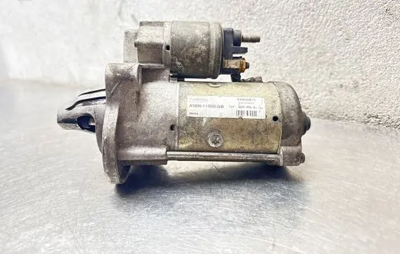 Ford Focus Starter motor AV6N11000GB