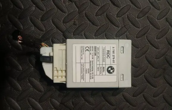BMW X5 E70 Tire pressure control unit 6785279 200391396 053100100312
