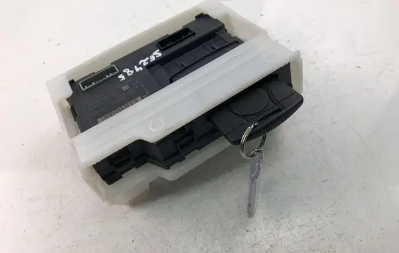 Renault Captur Other control units/modules 285902536R