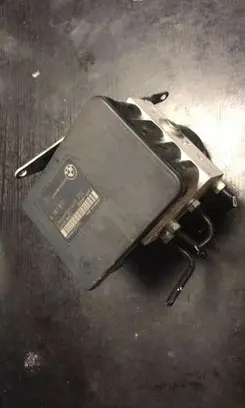BMW 1 E81 E87 ABS Pump 6787837