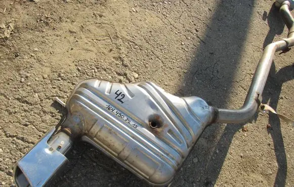 Mercedes-Benz ML W164 Rear muffler/silencer tail pipe A1644907215-MERC4 A1644907215
