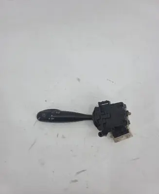Toyota Yaris Indicator stalk 1736482