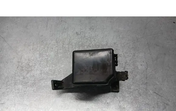 Nissan X-Trail T30 Central body control module 