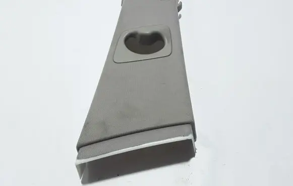 BMW 5 GT F07 (B) pillar trim (top) 9137198