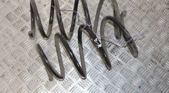 BMW X3 E83 Front coil spring