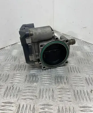 BMW 5 E60 E61 Throttle valve 7556119 A2C53179105