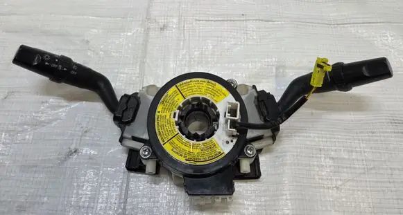 Ford Ranger Wiper turn signal indicator stalk/switch 55208UR82